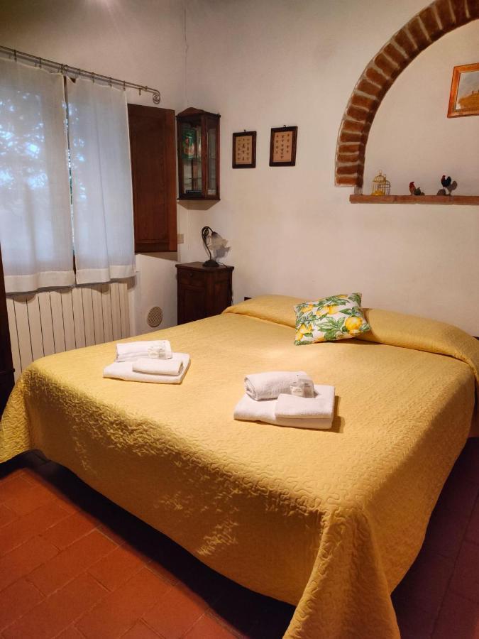Borgo Villa Certano - Case Vacanza In Toscana Siena Exterior photo