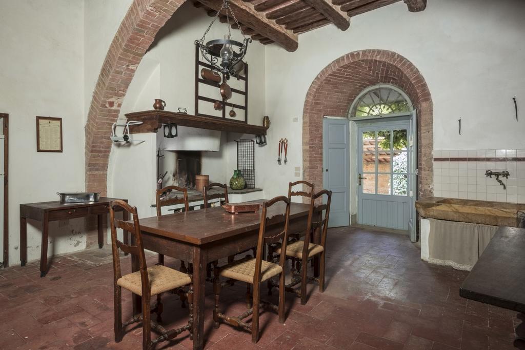 Borgo Villa Certano - Case Vacanza In Toscana Siena Exterior photo